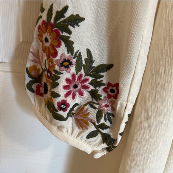 Anthropologie Cupcakes & Cashmere Garrisa Floral Embroidery Mini Dress L.$120.00 - Picture 3 of 4